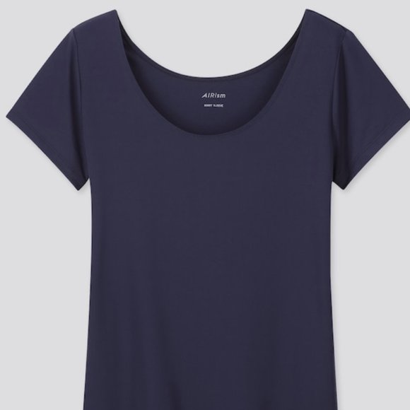 Uniqlo Tops - Uniqlo Airism Crewneck